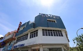 New Town Hotel Klang